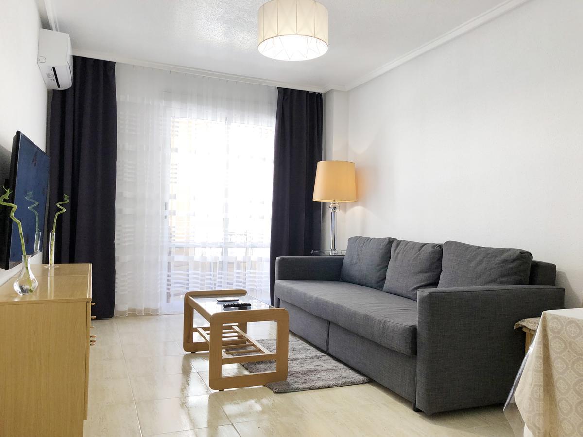 Apartamento LaLoma 72 Torrevieja Esterno foto