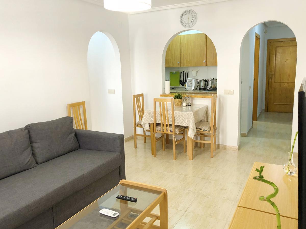 Apartamento LaLoma 72 Torrevieja Esterno foto